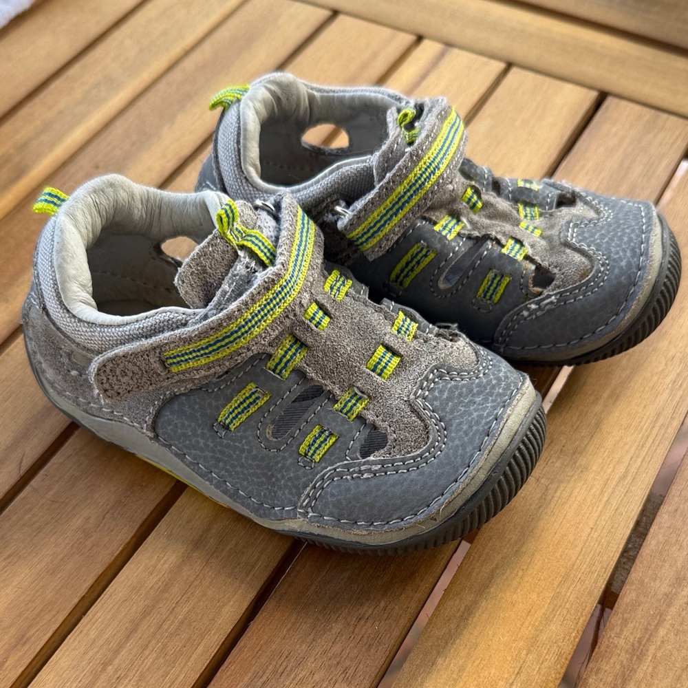 Stride Rite SRT Reggie Gray and Green Toddler Sandal Shoes
